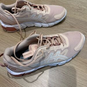 ASICS Women's Gel Athletic Shoes - Beige and White rose